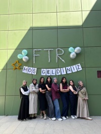 Fizyoterapi ve Rehabilitasyon 1. Sınıf Öğrencilerine Kaynaşma ve Tanışma Etkinliği